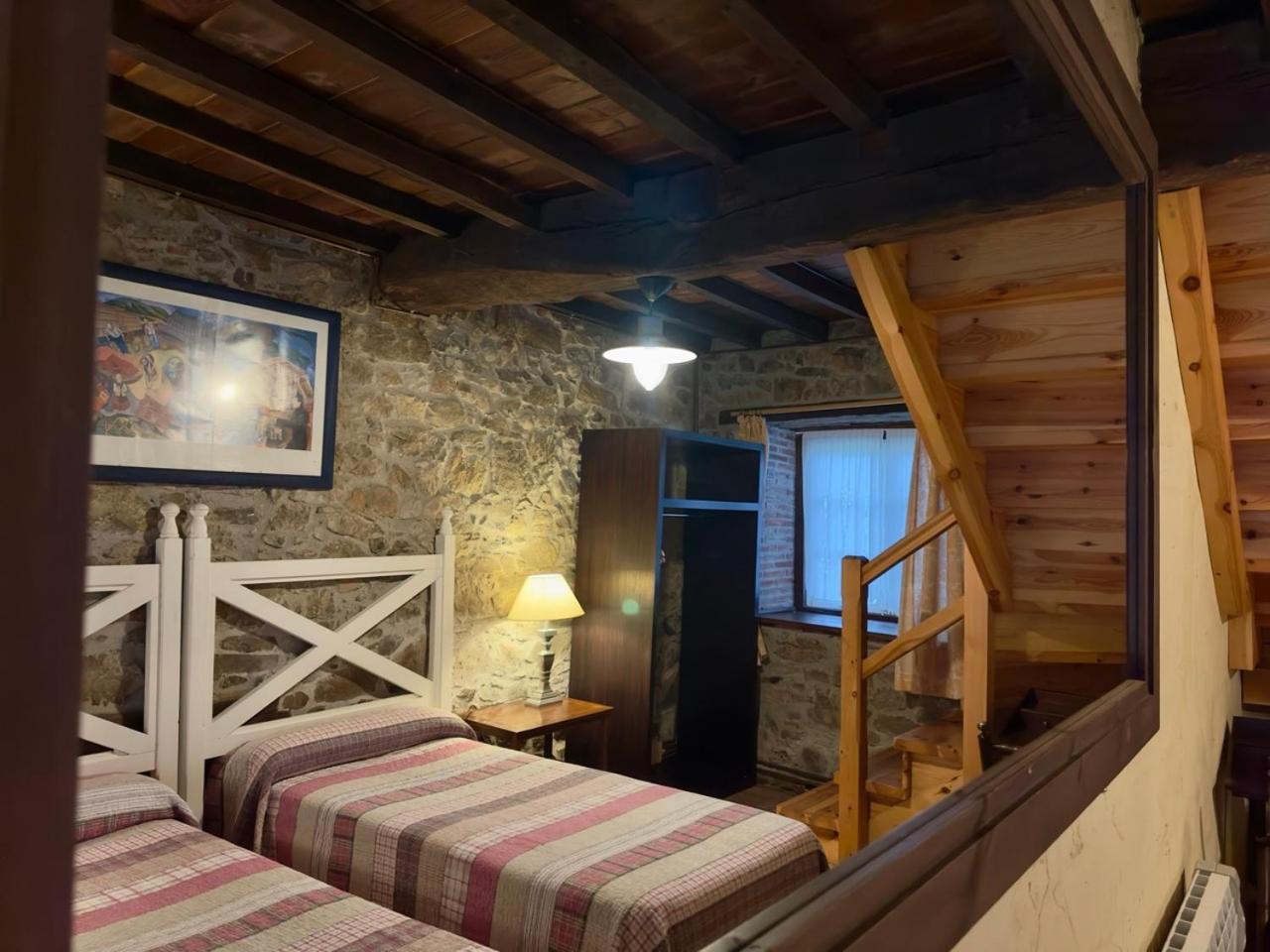 Hotel Palacio De Либардон Экстерьер фото