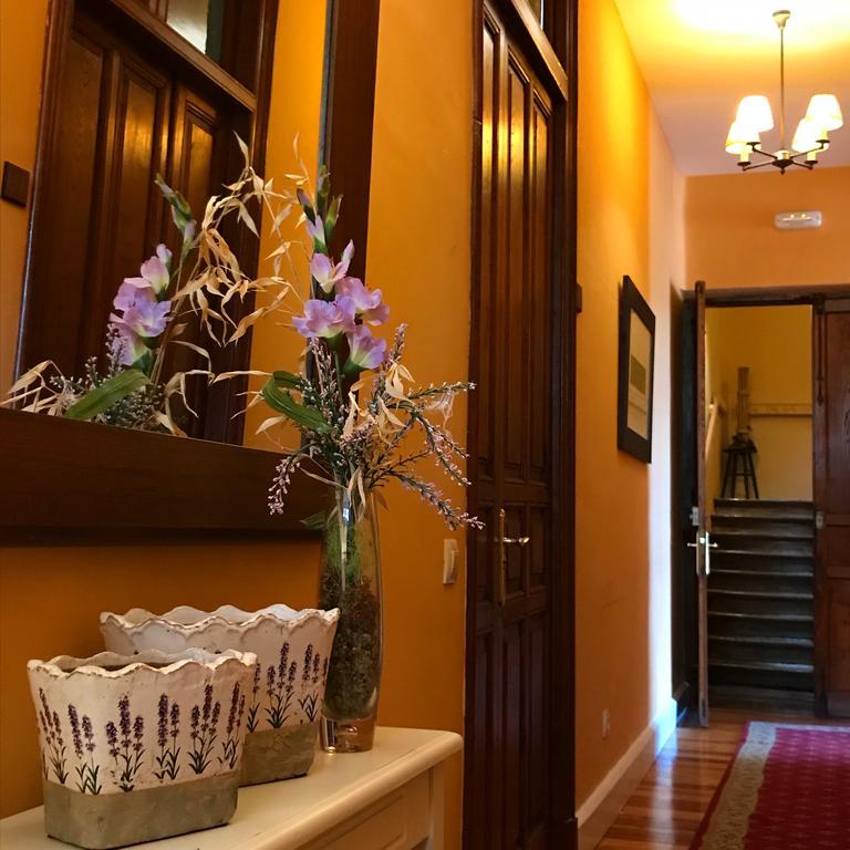 Hotel Palacio De Либардон Экстерьер фото
